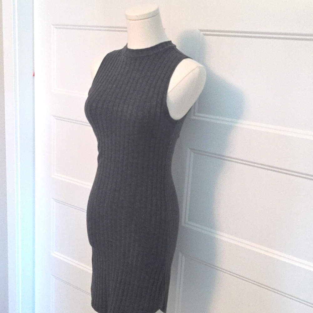 Forever 21 Charcoal Ribbed Dress - Picture 4 of 5